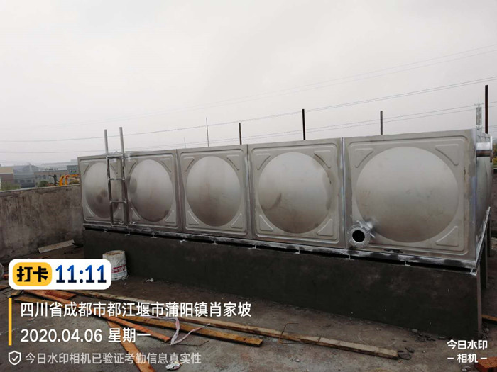 4.6 江寧機(jī)械_700